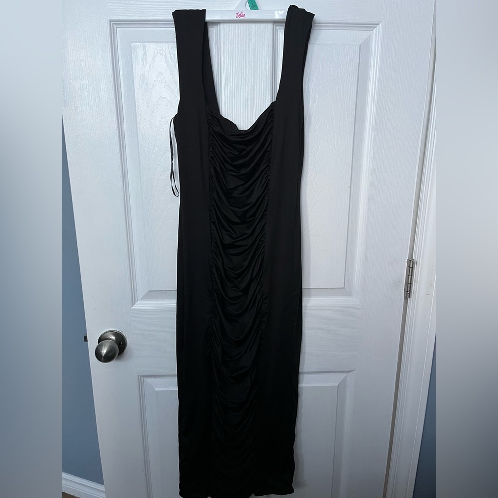 Black dress below the knee
